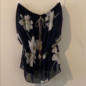 Strapless blouse!